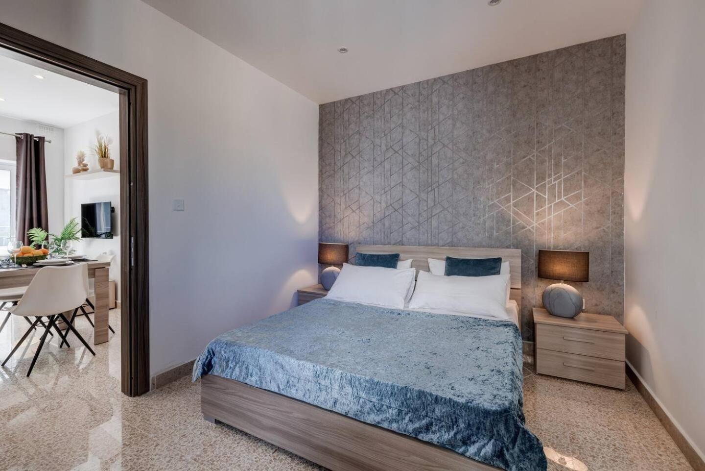Uptown Mellieha By Homely ภายนอก รูปภาพ