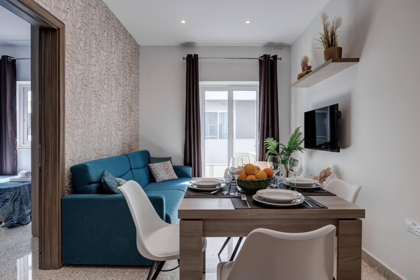 Uptown Mellieha By Homely ภายนอก รูปภาพ